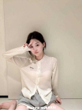戀戀   20歲C奶清純小妖精超狂曼妙身材極致纏綿限時衝